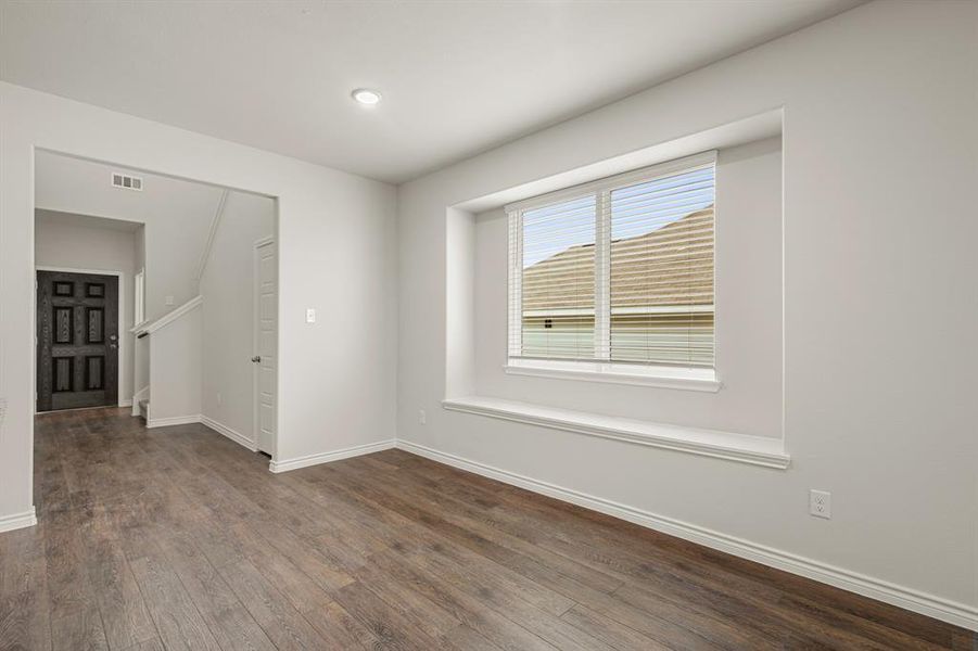 Spacious, unfurnished interior of a new home in Retreat at Fossil Creek, Fort Worth (Image 10). Spacious, unfurnished interior of a new home in Retreat at Fossil Creek, Fort Worth (Image 10).