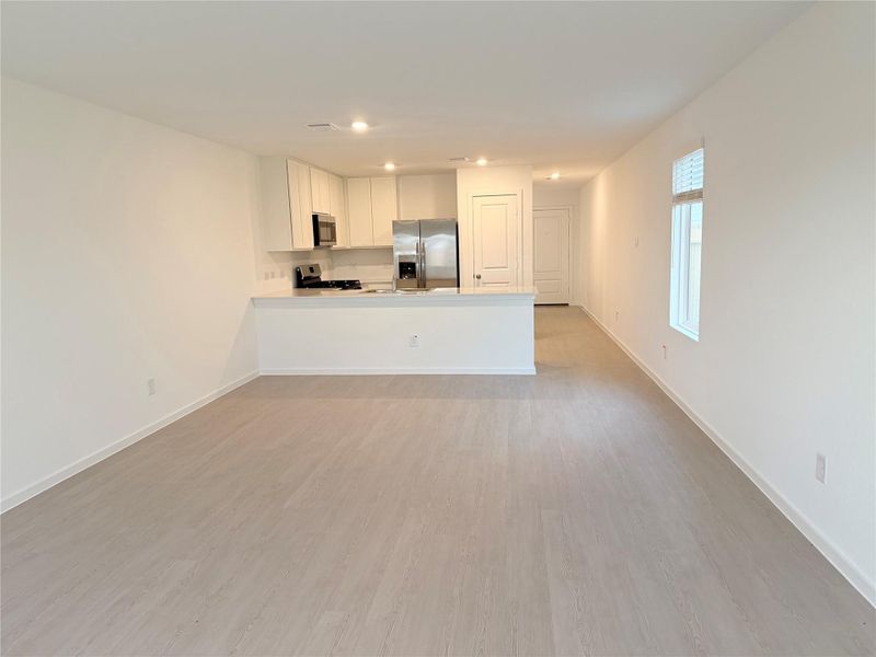 Spacious, unfurnished interior of a new home in Wharton Lakes, Wharton (Image 16). Spacious, unfurnished interior of a new home in Wharton Lakes, Wharton (Image 16).