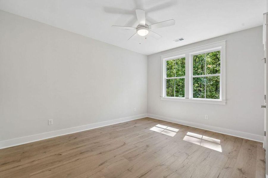 Spacious, unfurnished interior of a new home in Kings River Preserve, Hollywood (Image 45). Spacious, unfurnished interior of a new home in Kings River Preserve, Hollywood (Image 45).