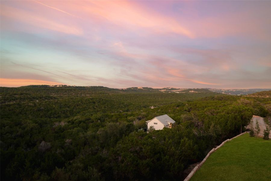 Image 38 of a home in . Image 38 of a home in .