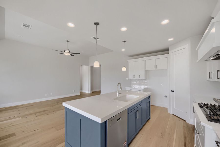 11300 Cider - Kitchen