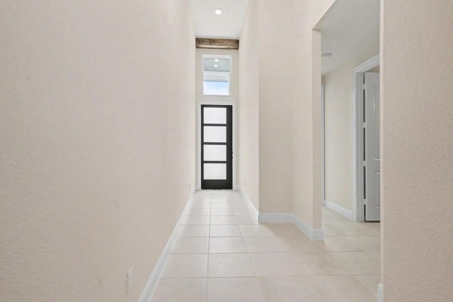 Braeswood D Foyer Braeswood D Foyer