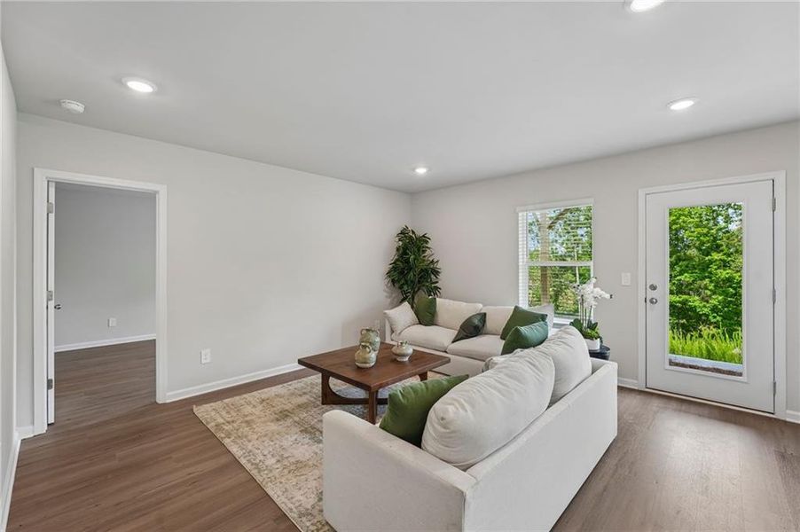 Furnished interior view inside a new home in Ivey Township, Dallas (Image 38).