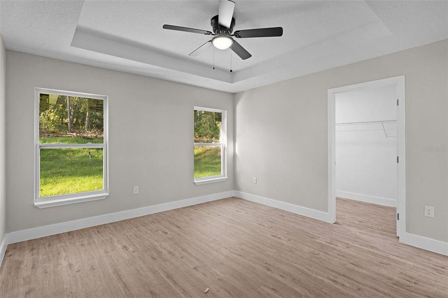 Spacious, unfurnished interior of a new home in , Citrus Springs (Image 16).