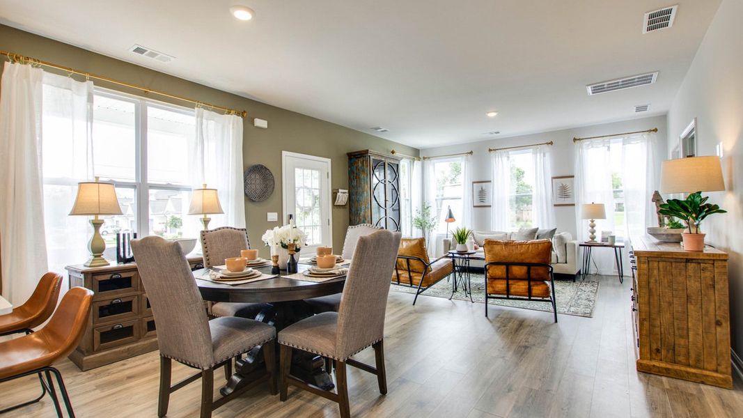 Representative furnished interior of a home built from the OWENS by D.R. Horton in Woodbridge Glen Townhomes, Lebanon (Image 9).
