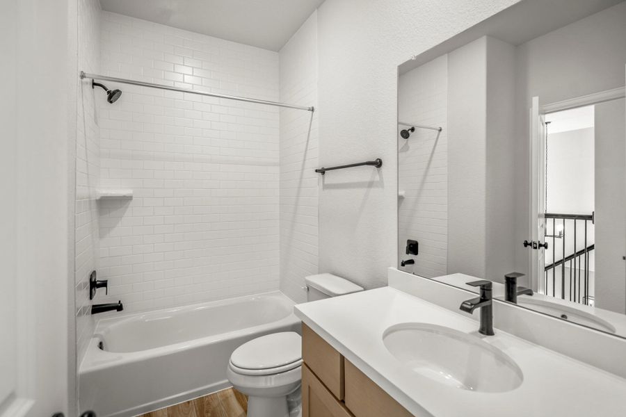 Furnished interior view inside a new home in Sienna 70' Lots, Missouri City (Image 17). Furnished interior view inside a new home in Sienna 70' Lots, Missouri City (Image 17).