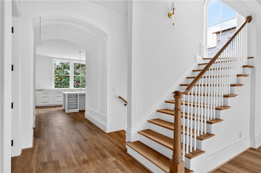 Spacious, unfurnished interior of a new home in , Atlanta (Image 50). Spacious, unfurnished interior of a new home in , Atlanta (Image 50).