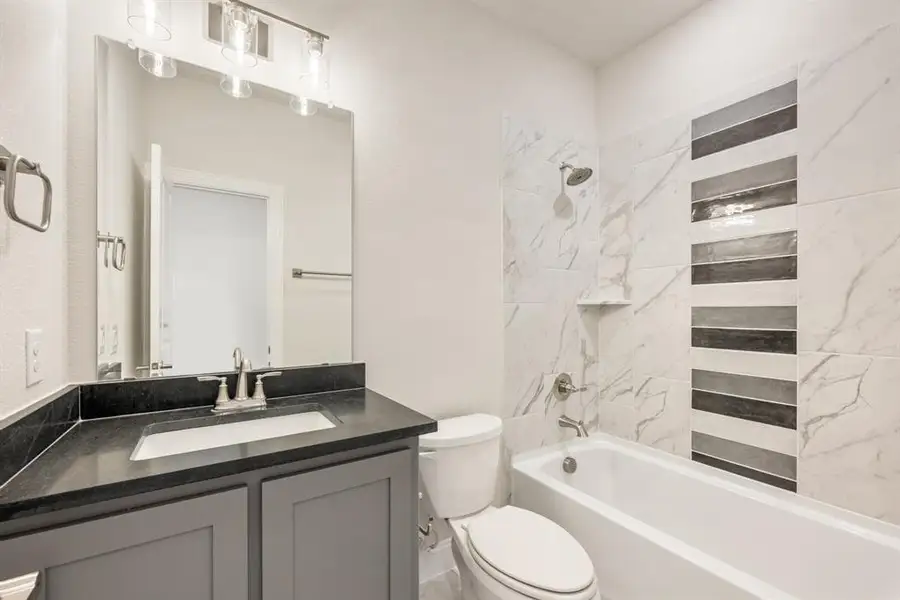 Furnished interior view inside a new home in Rockwood 90, Mansfield (Image 7).