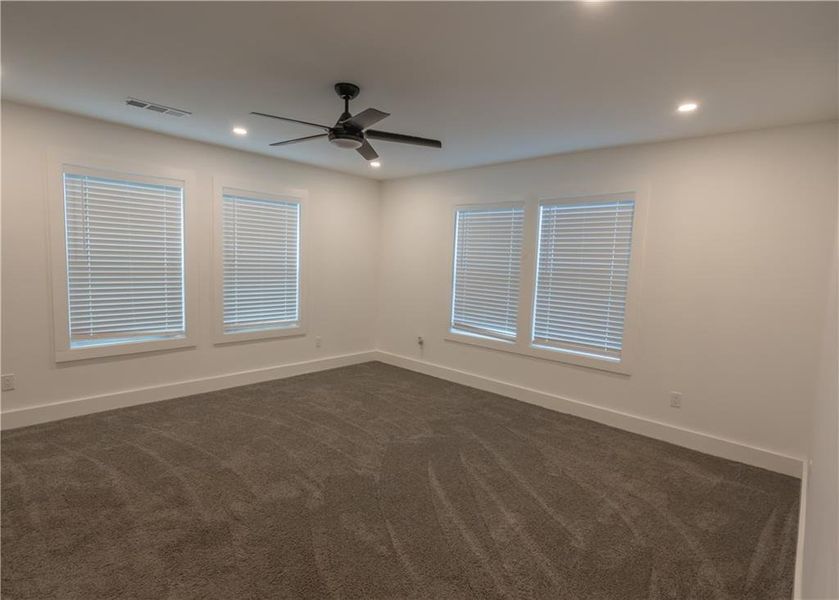 Spacious, unfurnished interior of a new home in , Atlanta (Image 45).