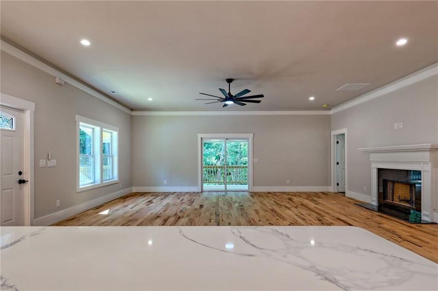 Spacious, unfurnished interior of a new home in , Clayton (Image 116).