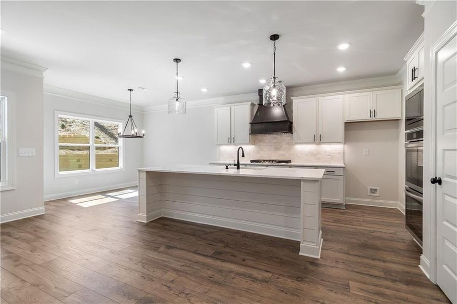 Furnished interior view inside a new home in Red Oak Ridge, Loganville (Image 10). Furnished interior view inside a new home in Red Oak Ridge, Loganville (Image 10).