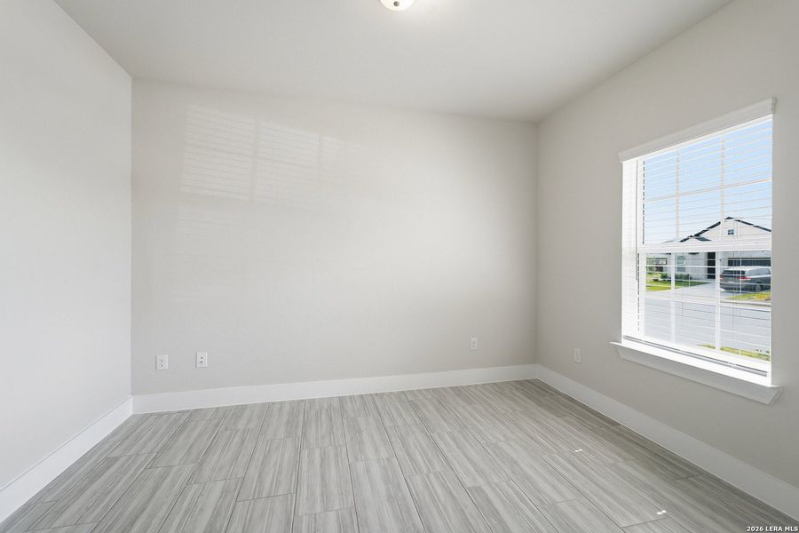 Spacious, unfurnished interior of a new home in Morgan Meadows, San Antonio (Image 18).