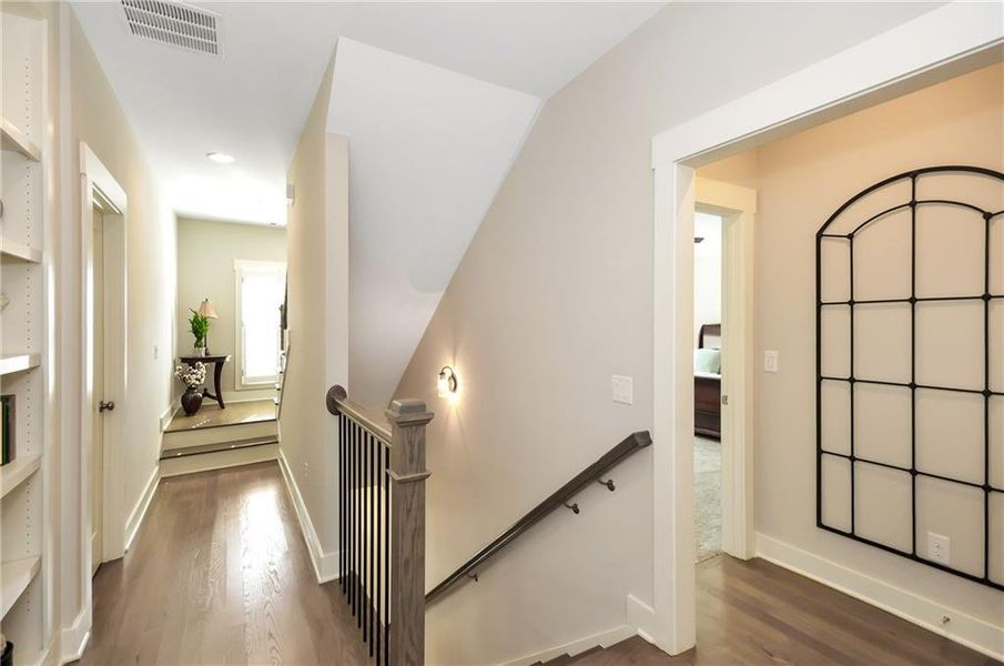 Image 20 of a home in .