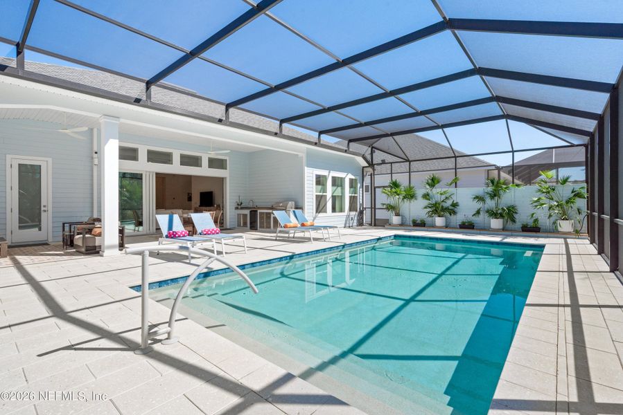 Exterior details and patio area of a home in , Ponte Vedra (Image 20).