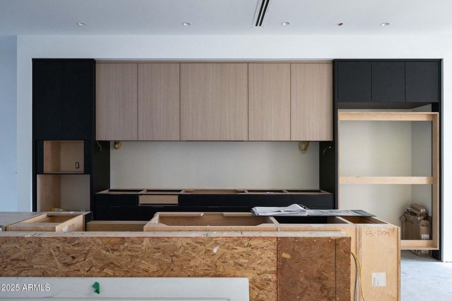 The Nines 10.14-10 The Nines 10.14-10