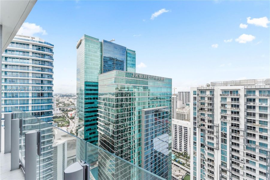 Condo located in Miami, FL showcasing its design and architecture (Image 26). Condo located in Miami, FL showcasing its design and architecture (Image 26).