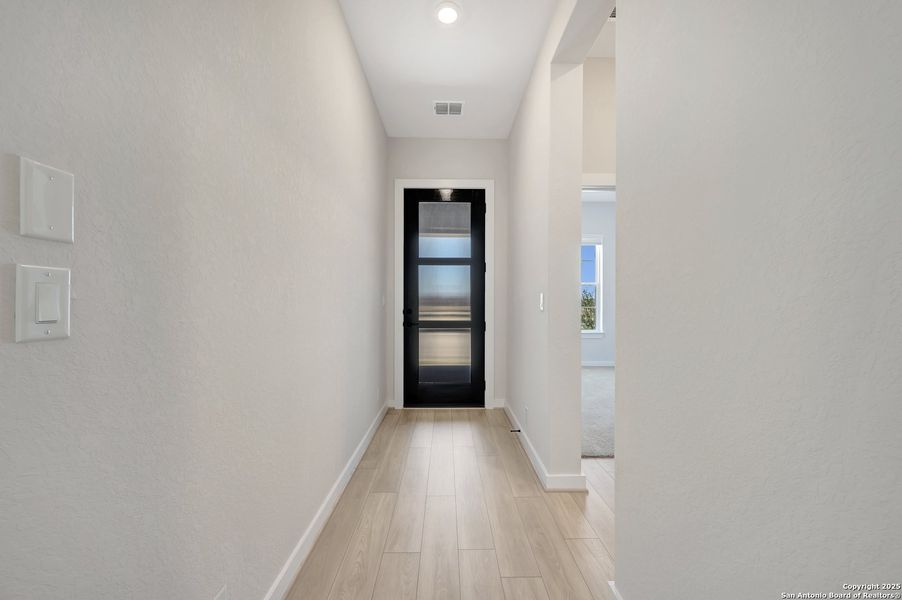 Spacious, unfurnished interior of a new home in Mayfair - Select Classic Series, New Braunfels (Image 16).