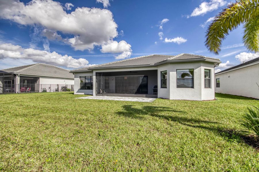 Exterior details and patio area of a home in , Port St. Lucie (Image 26).
