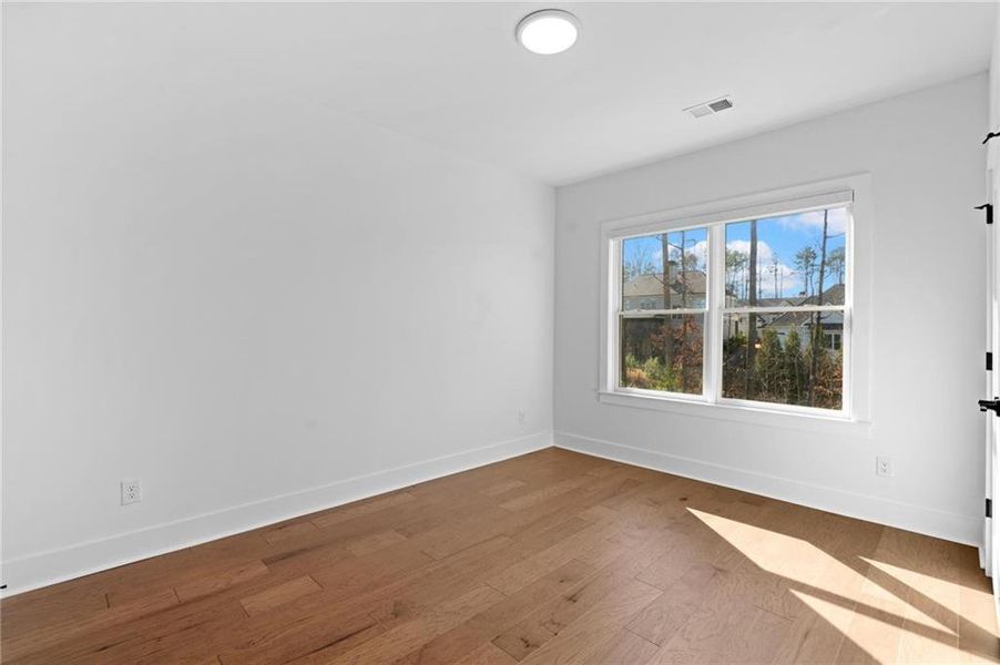 Spacious, unfurnished interior of a new home in , Marietta (Image 26).