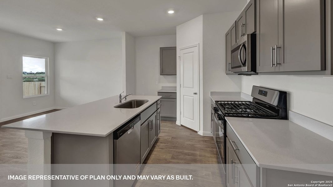 Furnished interior view inside a new home in Trace, San Marcos (Image 9).