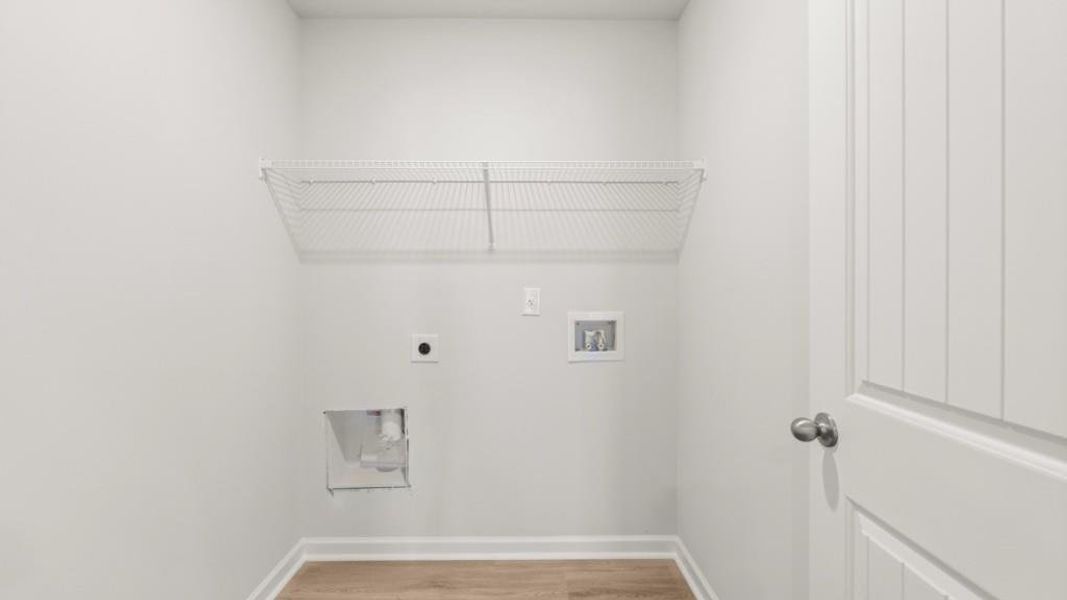 Spacious, unfurnished interior of a new home in Braselton Village, Braselton (Image 9). Spacious, unfurnished interior of a new home in Braselton Village, Braselton (Image 9).