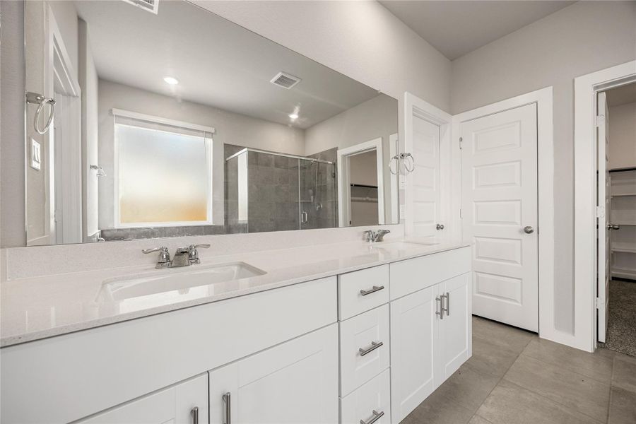 Furnished interior view inside a new home in , Rosenberg (Image 4).