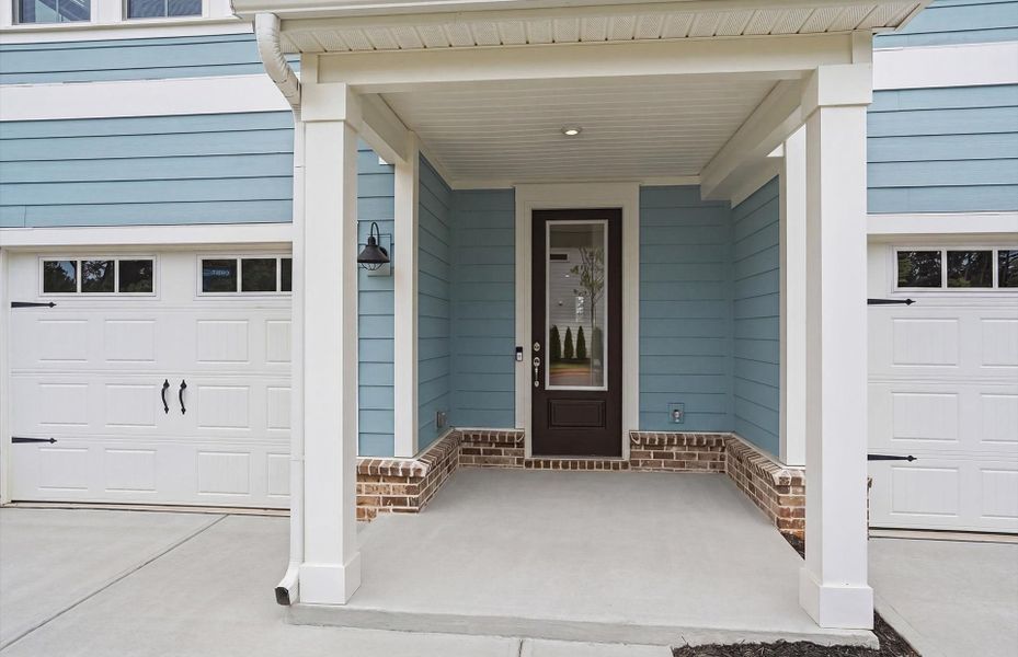 Exterior details and patio area of a home in Alston Park, Greenville (Image 22).