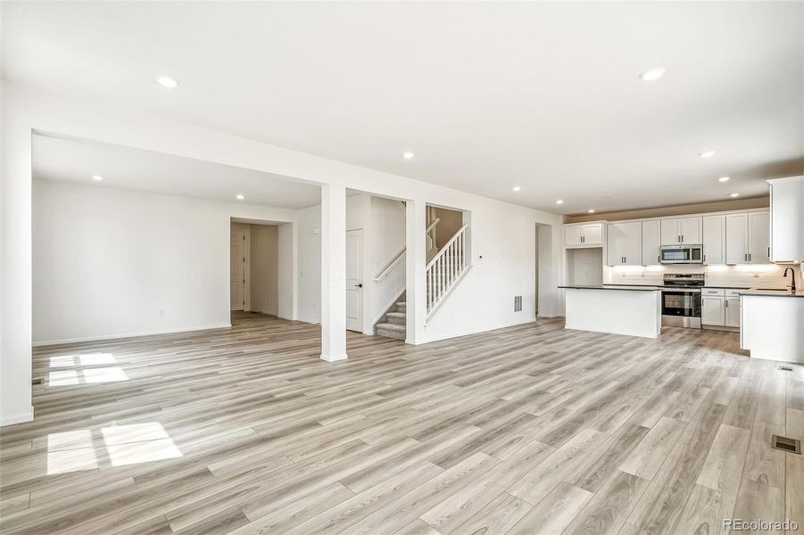 Image 37 of a home in Windsong.