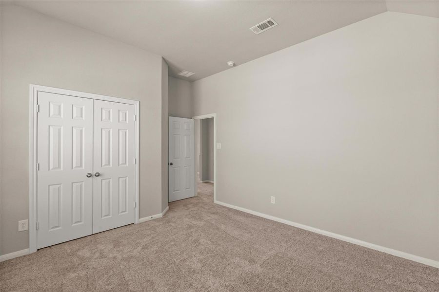 Spacious, unfurnished interior of a new home in Azalea, Brookshire (Image 18). Spacious, unfurnished interior of a new home in Azalea, Brookshire (Image 18).