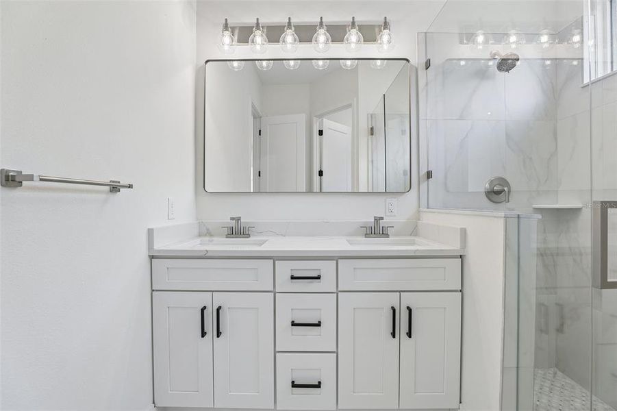 Furnished interior view inside a new home in , Auburndale (Image 31).