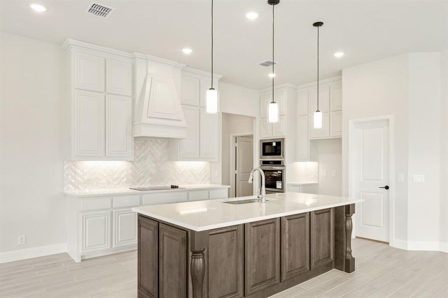 Furnished interior view inside a new home in Mockingbird Hills, Joshua (Image 13).