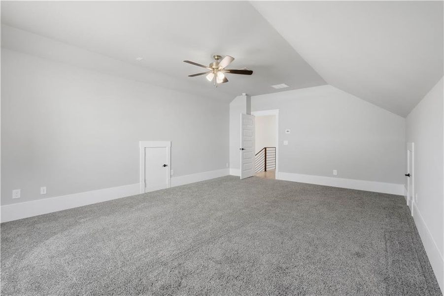 Spacious, unfurnished interior of a new home in , Jefferson (Image 57).
