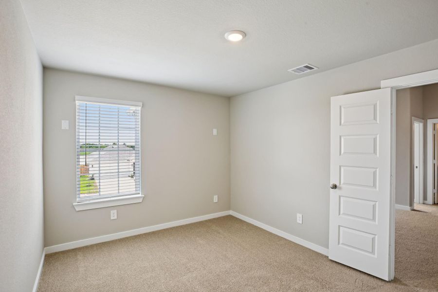 Photo is not of the actual home but is an inspirational photo of builder’s model home and may depict options, furnishings, and/or decorator features that are not included.