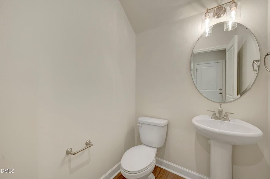 RAL_MewsatHoldingVillage_Sampson-MewsatH