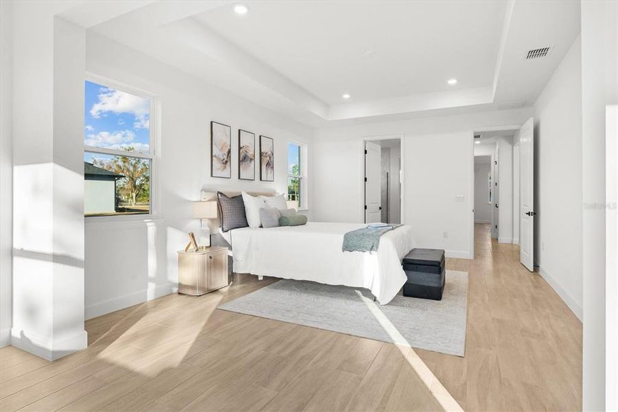 Furnished interior view inside a new home in , Orlando (Image 40).