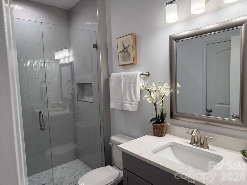 Furnished interior view inside a new home in , Belmont (Image 11).