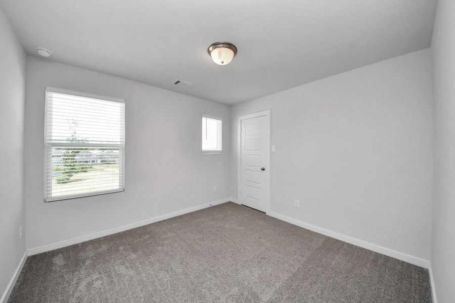 Spacious, unfurnished interior of a new home in Montgomery Oaks - Premier, Conroe (Image 20). Spacious, unfurnished interior of a new home in Montgomery Oaks - Premier, Conroe (Image 20).