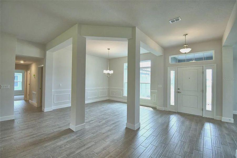Spacious, unfurnished interior of a new home in Lake Juliana Estates, Auburndale (Image 16).