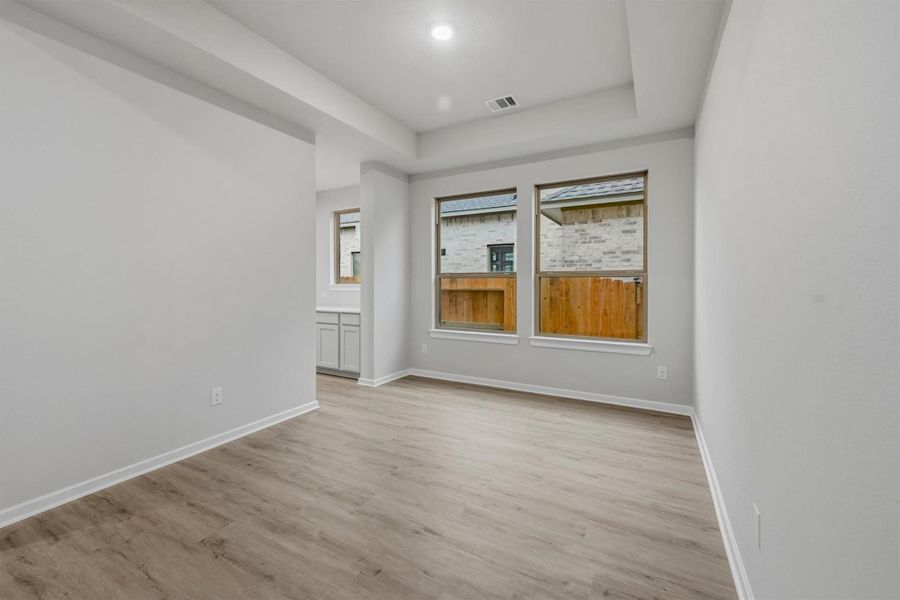 Spacious, unfurnished interior of a new home in Canterra Creek  60', Iowa Colony (Image 44).