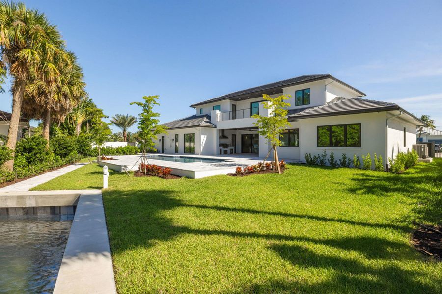 Exterior details and patio area of a home in , North Palm Beach (Image 32). Exterior details and patio area of a home in , North Palm Beach (Image 32).