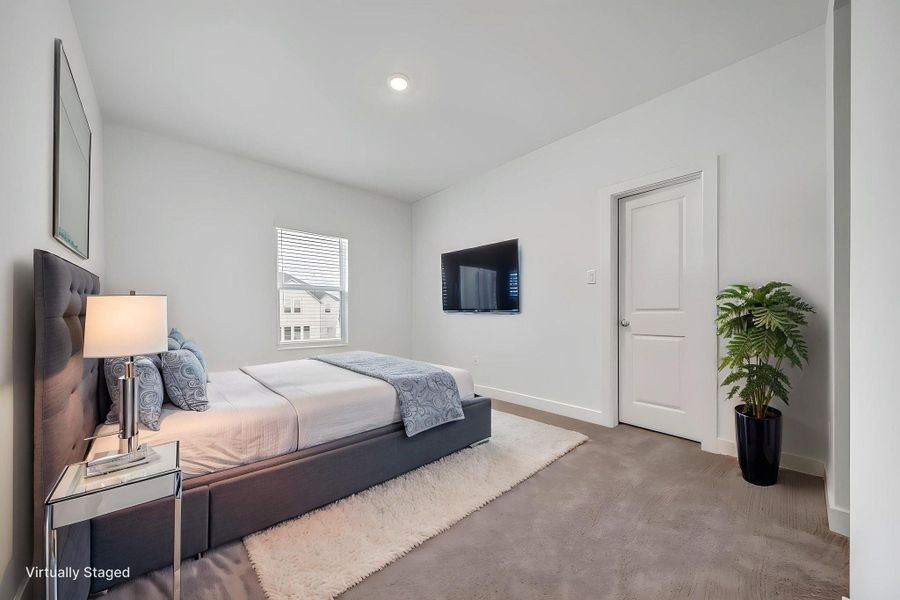 Generously sized 4th Bedroom - up #4 Generously sized 4th Bedroom - up #4