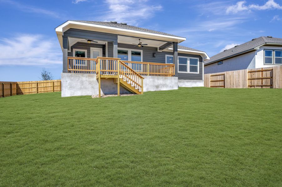 Exterior details and patio area of a home in Meyer Ranch – Legacy Series, New Braunfels (Image 3).
