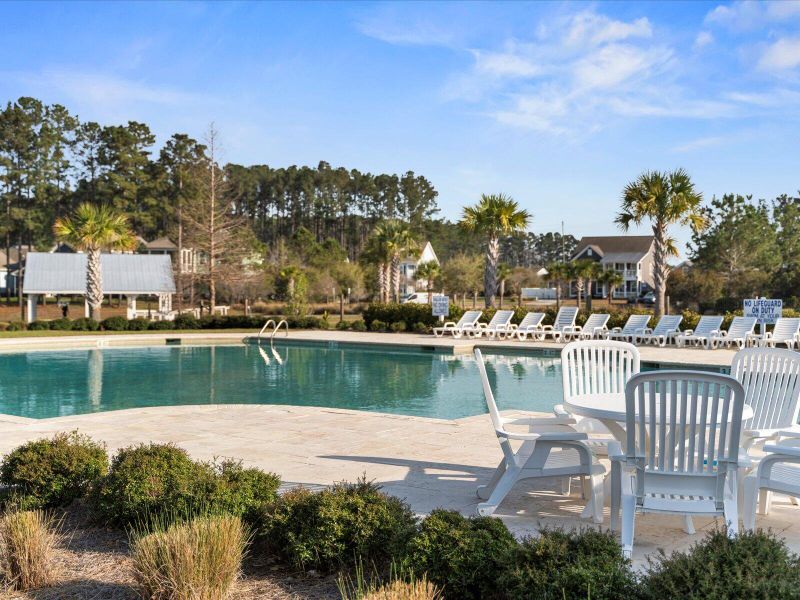 Community amenities in The Coves at Lakes of Cane Bay, Summerville (Image 24).