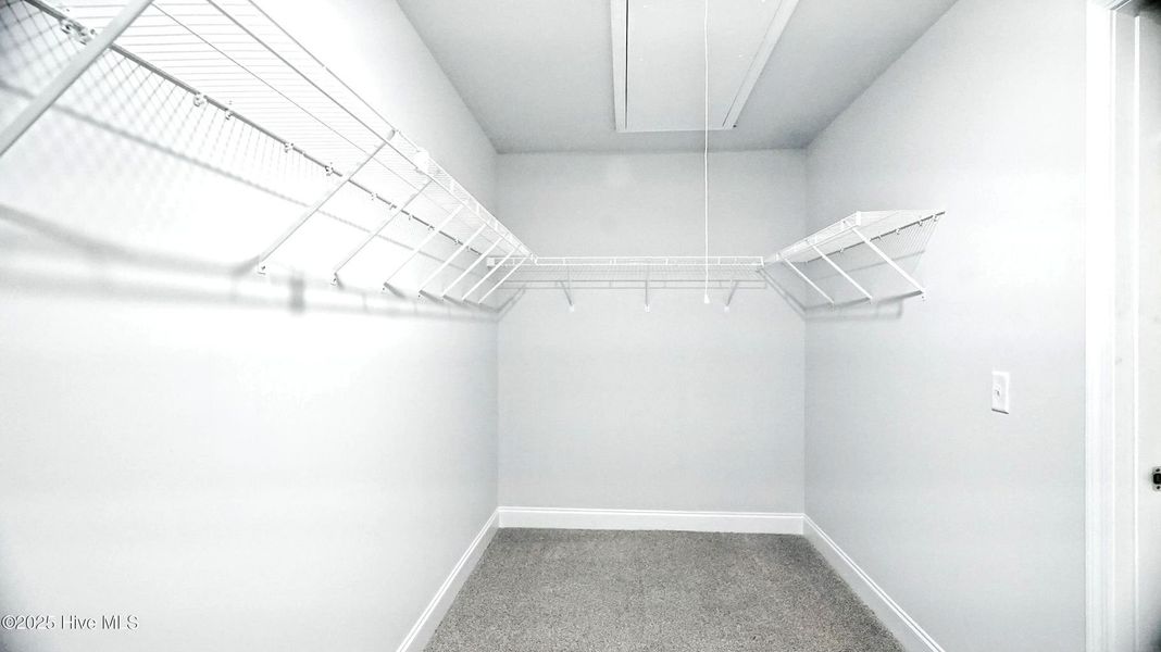 Image 21 of a home in Palmetto Creek.