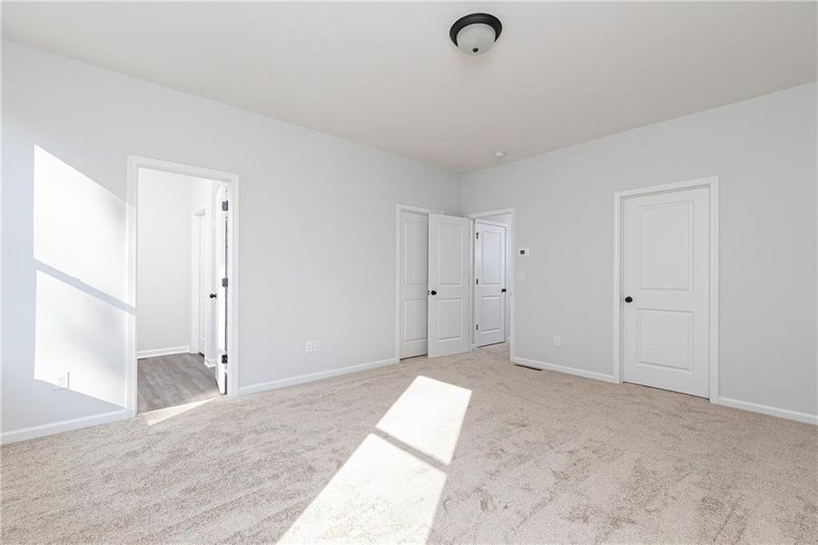Spacious, unfurnished interior of a new home in , Powder Springs (Image 16).