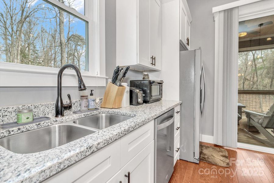 Close-up of interior finishes inside a home in , Hendersonville (Image 20).