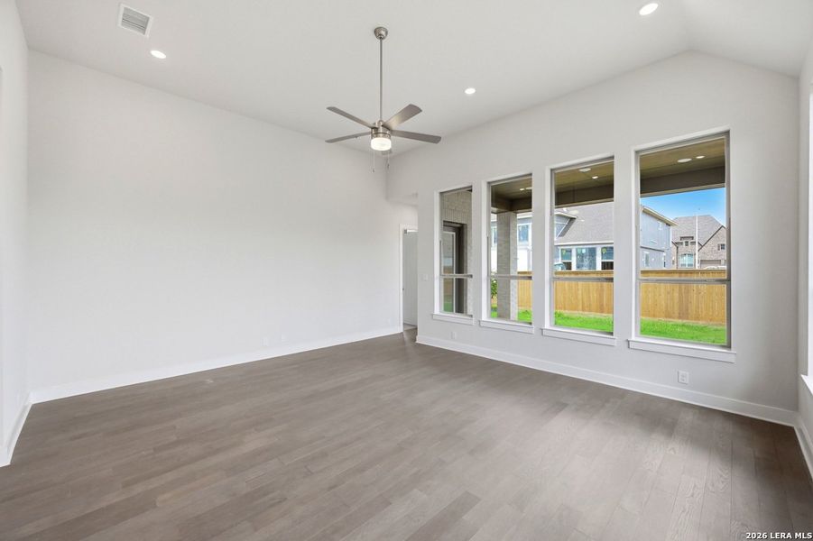 Spacious, unfurnished interior of a new home in Mayfair, New Braunfels (Image 17). Spacious, unfurnished interior of a new home in Mayfair, New Braunfels (Image 17).
