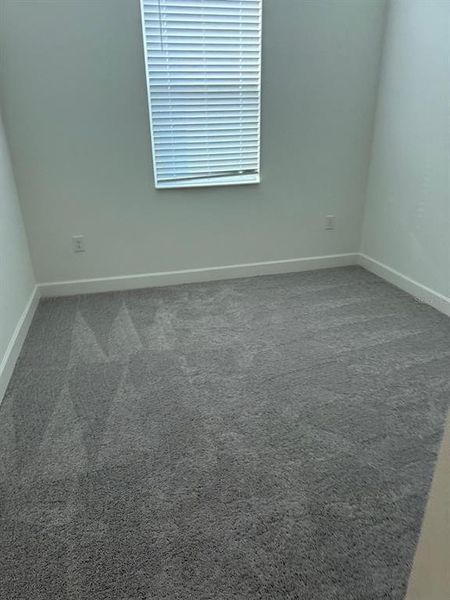 Spacious, unfurnished interior of a new home in , Clermont (Image 15).