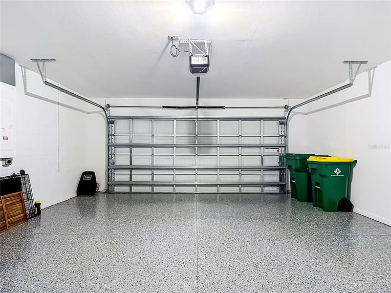 Spacious, unfurnished interior of a new home in Caloosa Cove, Labelle (Image 22).