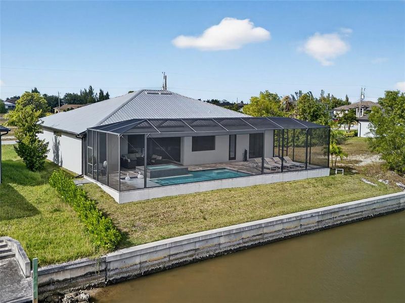 Exterior details and patio area of a home in , Cape Coral (Image 27). Exterior details and patio area of a home in , Cape Coral (Image 27).